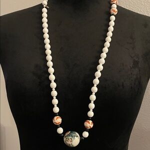 Chic White and Red Beaded Necklace